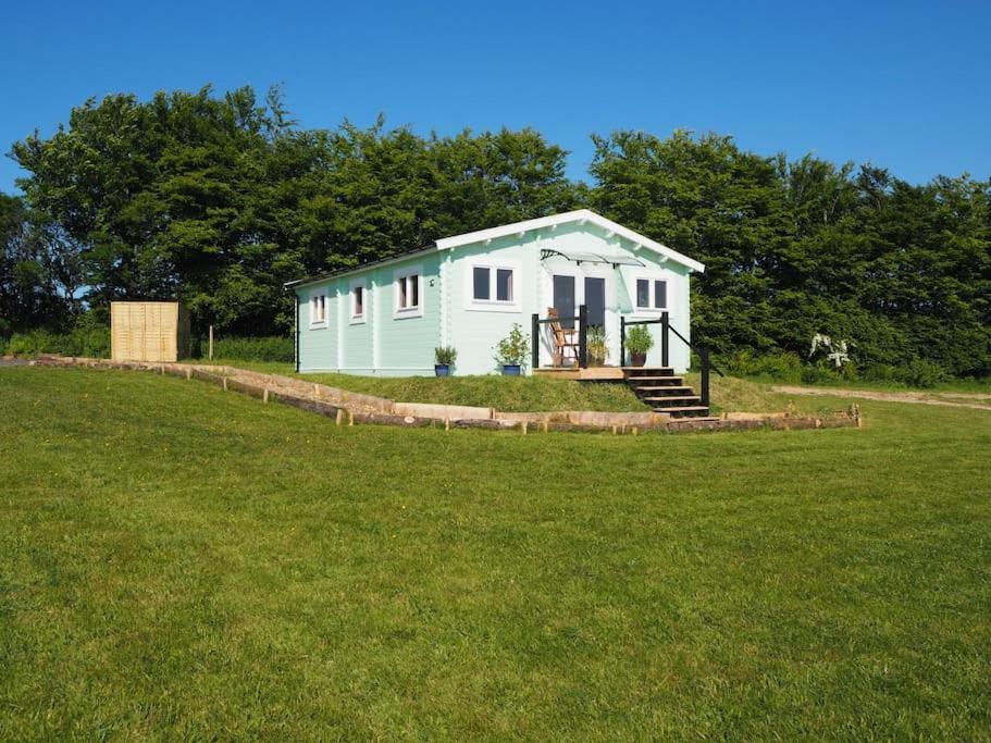 Ty Twt Vila Carmarthen Exterior foto